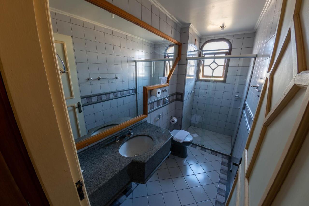 Via Genova Parque Hotel Serafina Corea Kültér fotó